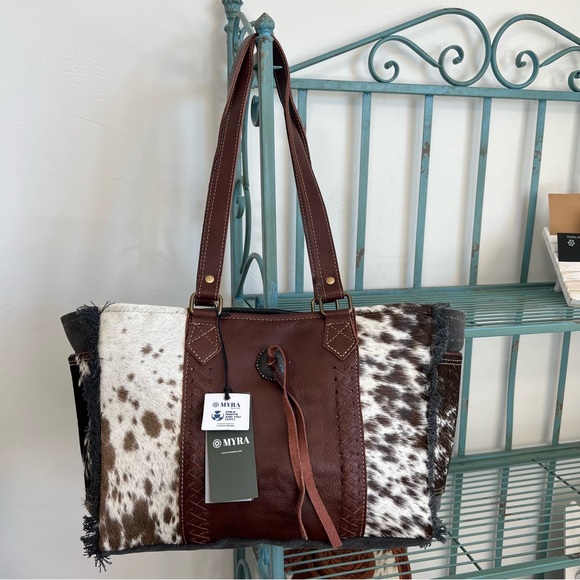 🌺New Myra Bag Canvas & Cowhide & Leather Tote satchel concho tassel western boho - Picture 3 of 15